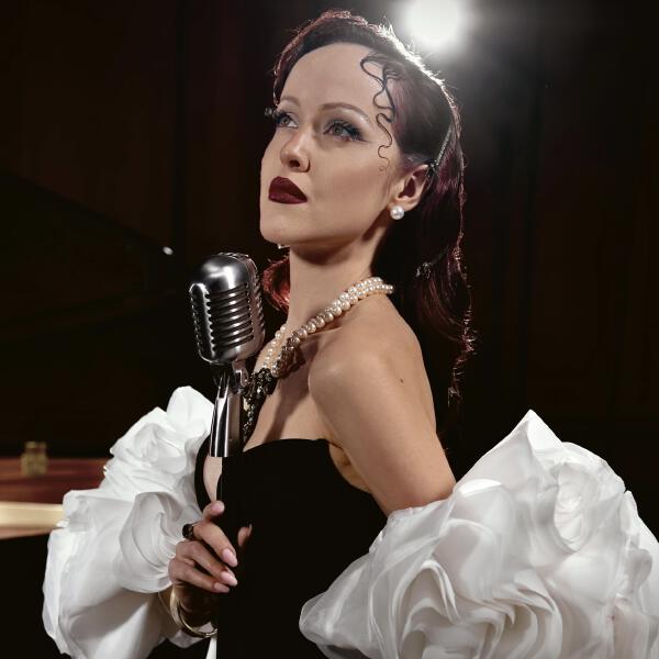 Irma The First, Leysan Abdullina - What are you doing New Year's Eve? (Live)