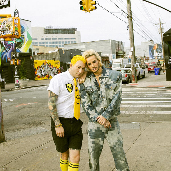 Bentley Robles, Frankie Grande - Phantom Feelings (Feat. Frankie Grande)