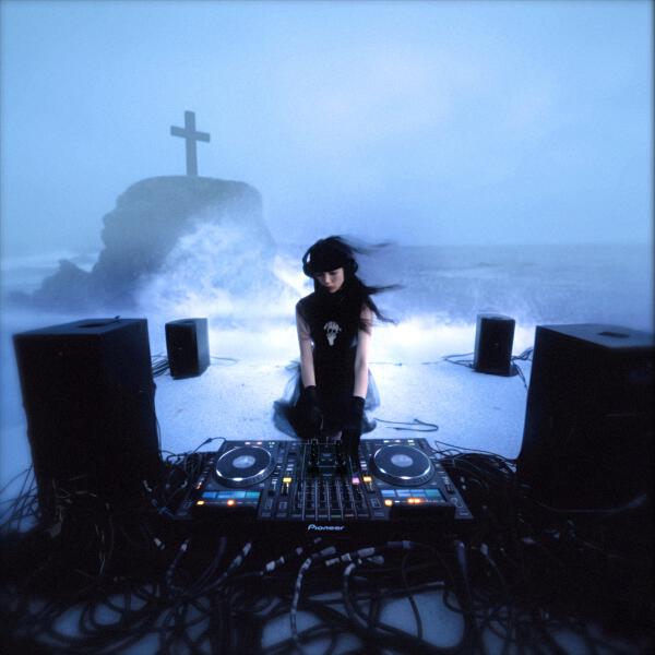 LONOWN - icybaelie (Slowed)