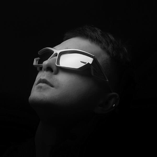 Влад Карпач - С другой стороны луны