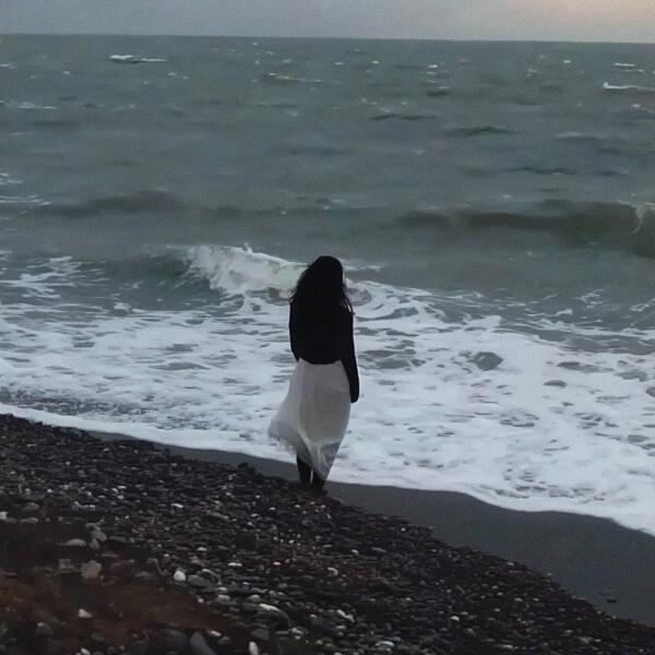 Money Flip - the sun don’t shine, the tears don’t show